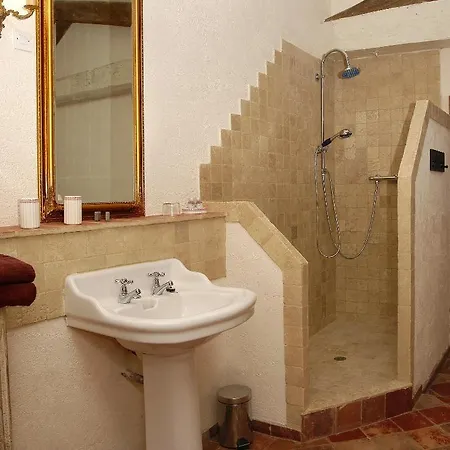 Manoir Le Roure & 4*