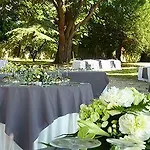 Hotel Manoir Le Roure & Châteauneuf-du-Rhône