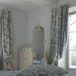 Manoir Le Roure & Hotel 4*