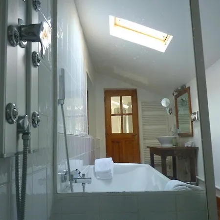 Manoir Le Roure & Hotell Châteauneuf-du-Rhône