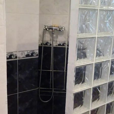 Manoir Le Roure & Hotell Châteauneuf-du-Rhône