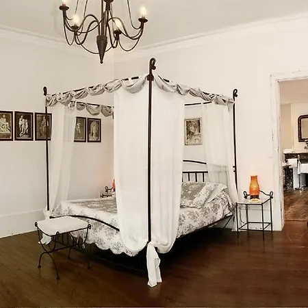 Manoir Le Roure & Hotell