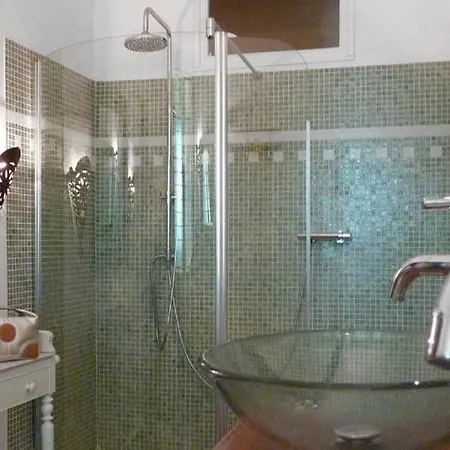 Manoir Le Roure & Hotel 4*